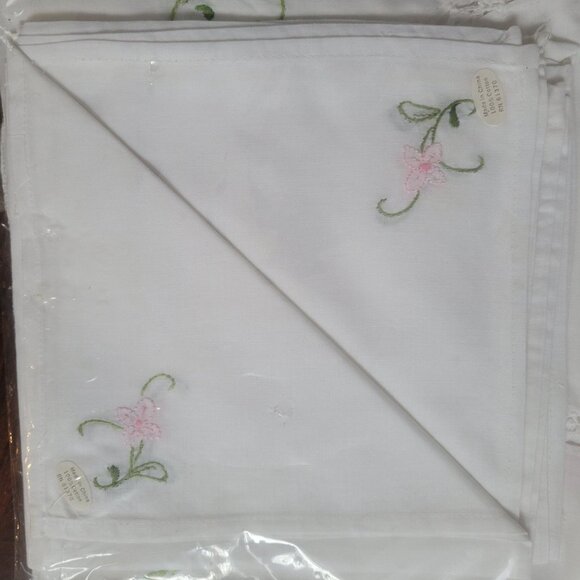 Vintage Embroidered Floral Cotton Tablecloth & Napkins Set - Picture 4 of 8